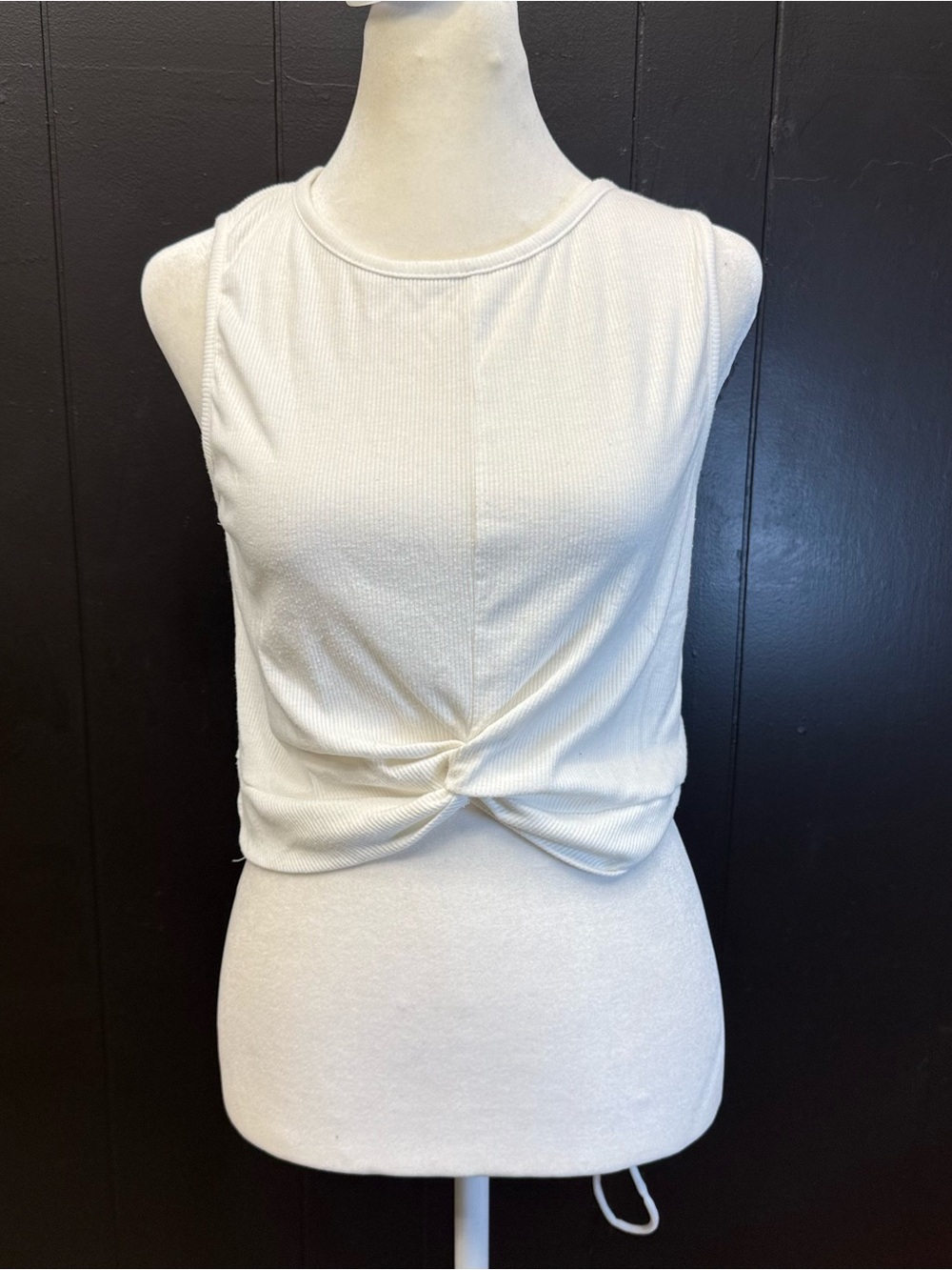 iris White Sleeveless Twist-Knot Crop Top